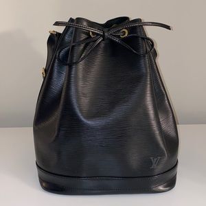 Louis Vuitton Epi Noe Bucket Bag